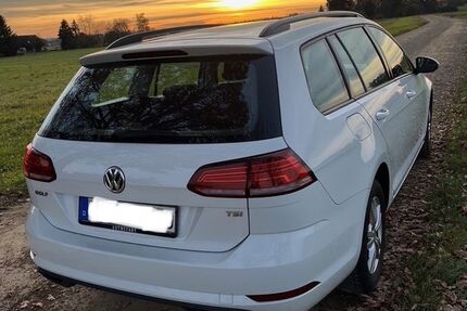 VW Golf 93.000 km 11.800 &euro; Neuhausen 73765