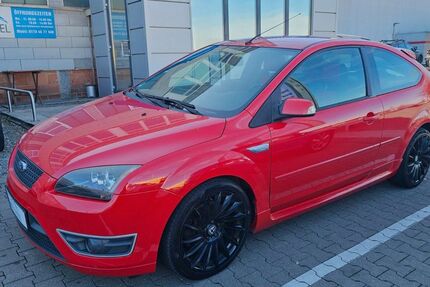 Ford Focus 195.000 km 5.990 &euro; Reutlingen 72766
