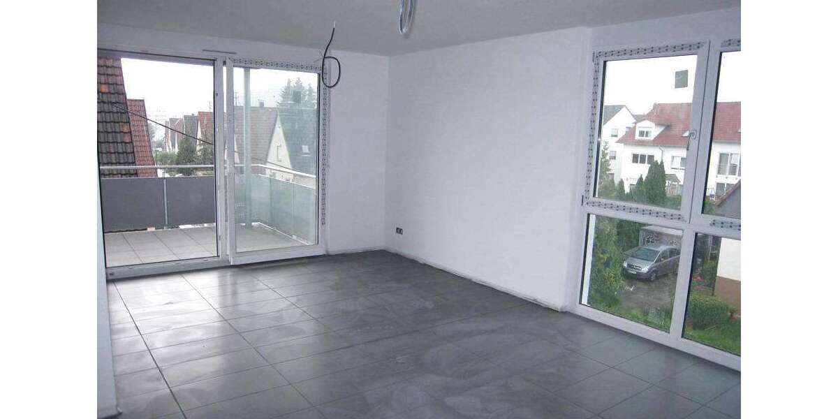 Etagenwohnung Leonberg Eltingen - 4 Zimmer, 103 m&sup2;, 1.240&euro; | Angebot:25395985