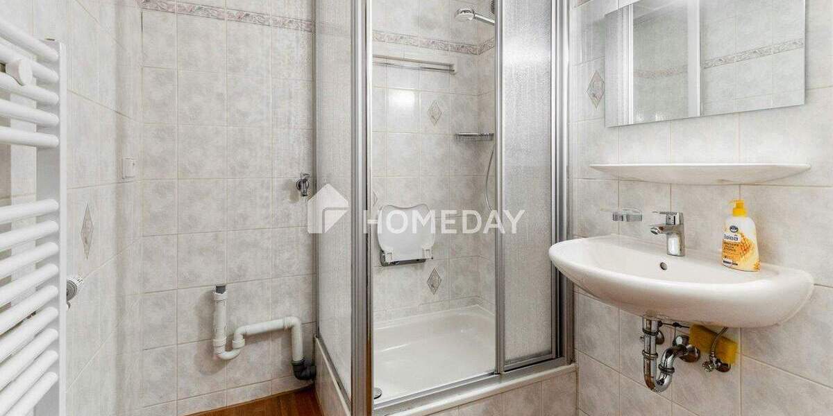 Etagenwohnung Reutlingen - Sondelfingen Sondelfingen - 3 Zimmer, 80 m&sup2;, 255.000&euro; | Angebot:24698980