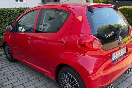 Toyota Aygo (X) 173.521 km 3.000 &euro; Esslingen 73734