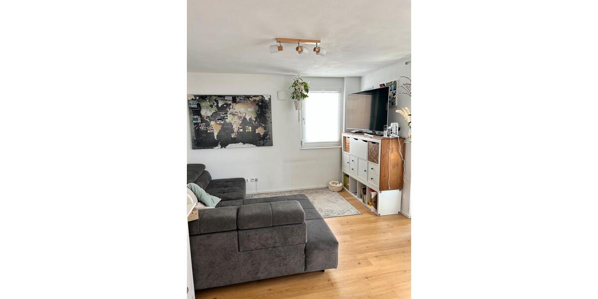 Etagenwohnung Rottenburg am Neckar - 3.5 Zimmer, 83 m&sup2;, 385.000&euro; | Angebot:26447793