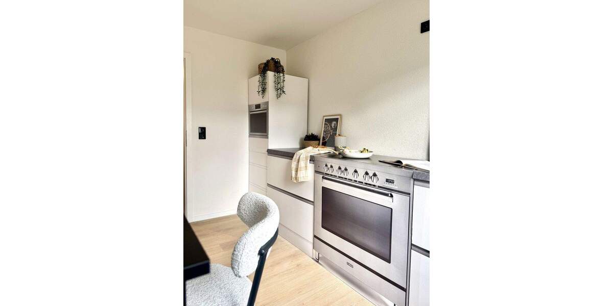 Etagenwohnung Sindelfingen Nord - 4 Zimmer, 94 m&sup2;, 397.000&euro; | Angebot:25771953