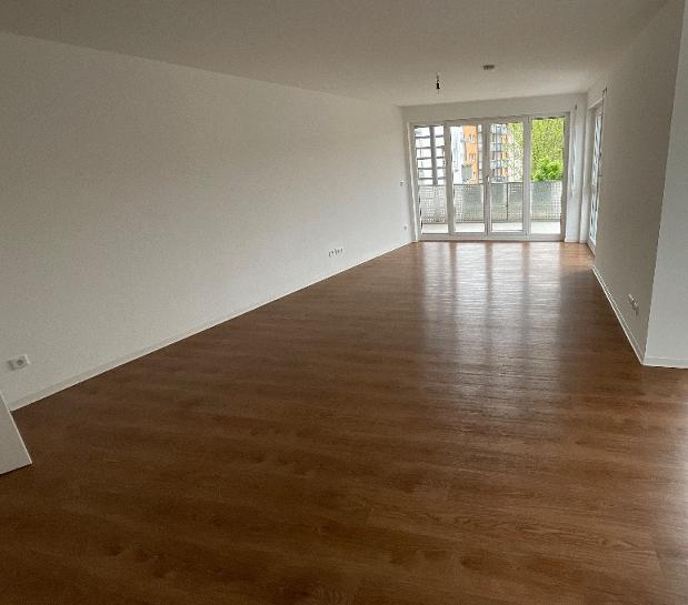Etagenwohnung Esslingen am Neckar Pliensauvorstadt - 2 Zimmer, 53 m&sup2;, 620&euro; | Angebot:26094810