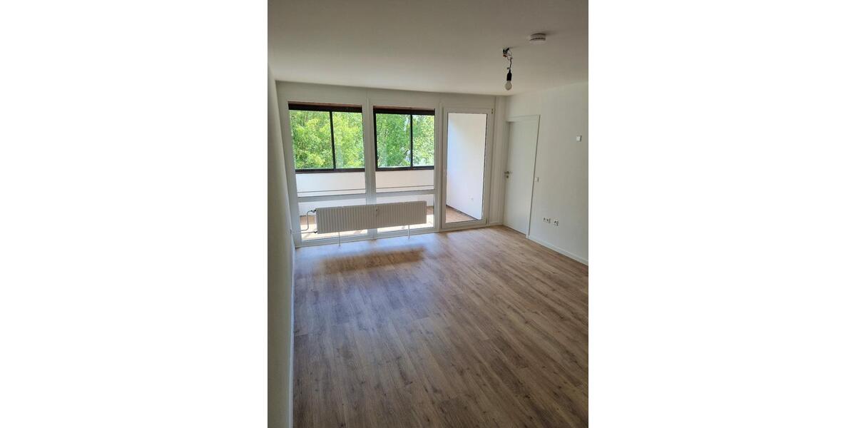 Etagenwohnung Ludwigsburg Hoheneck - 4 Zimmer, 102 m&sup2;, 1.480&euro; | Angebot:27612655
