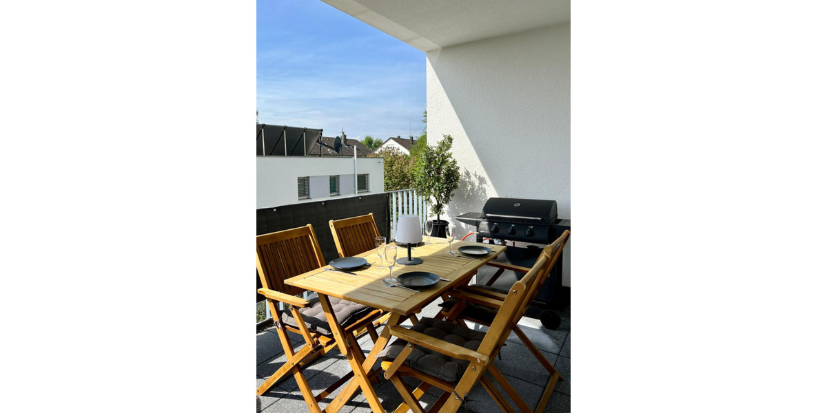 Etagenwohnung Herrenberg - 3 Zimmer, 82 m&sup2;, 1.300&euro; | Angebot:25354036