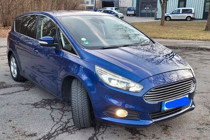 Ford S-Max 128.000 km 14.190 &euro; Stuttgart 70565
