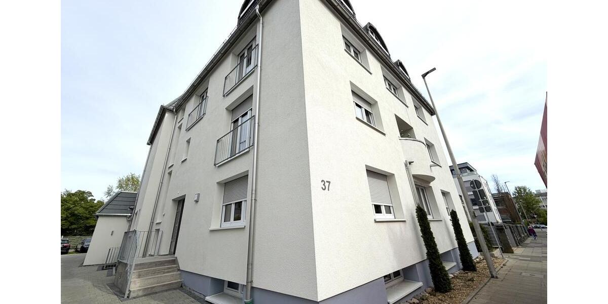 Erdgeschoßwohnung Sindelfingen - 2 Zimmer, 73 m&sup2;, 1.080&euro; | Angebot:26532468