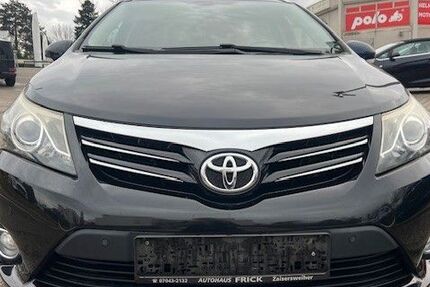 Toyota Avensis 153.491 km 7.690 &euro; Pforzheim 75179