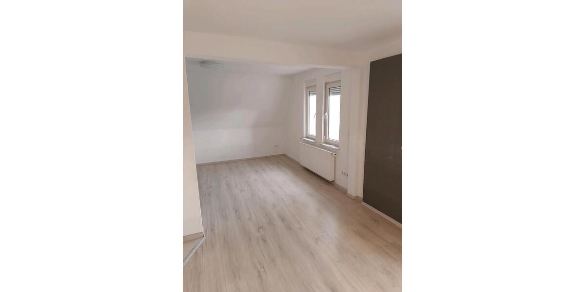 Maisonettenwohnung Esslingen am Neckar Brühl - 3 Zimmer, 106 m&sup2;, 1.450&euro; | Angebot:24661579
