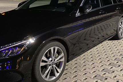 Mercedes-Benz C 250 140.000 km 23.600 € Altensteig 72213