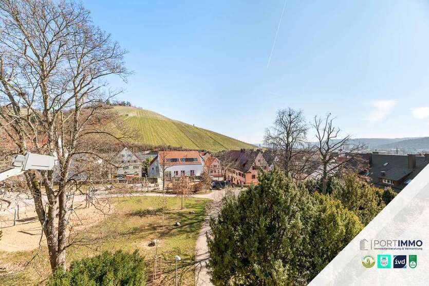 Wohnung zum Kaufen in Stuttgart 275.000 € 91 m²