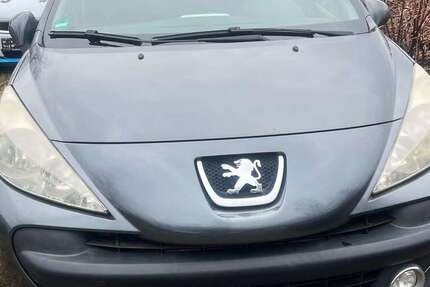 Peugeot 207 215.000 km 890 &euro; Schömberg - Langenbrandt 75328