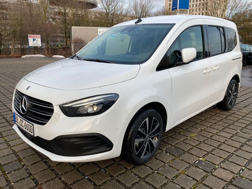 Mercedes-Benz T-Klasse 20.000 km 33.790 € Böblingen 71034