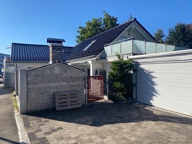 Mehrfamilienhaus, Wohnhaus Reutlingen Sondelfingen - 8 Zimmer, 240 m&sup2;, 665.000&euro; | Angebot:22610765