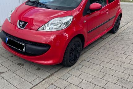 Peugeot 107 77.000 km 3.150 € Reutlingen 72760