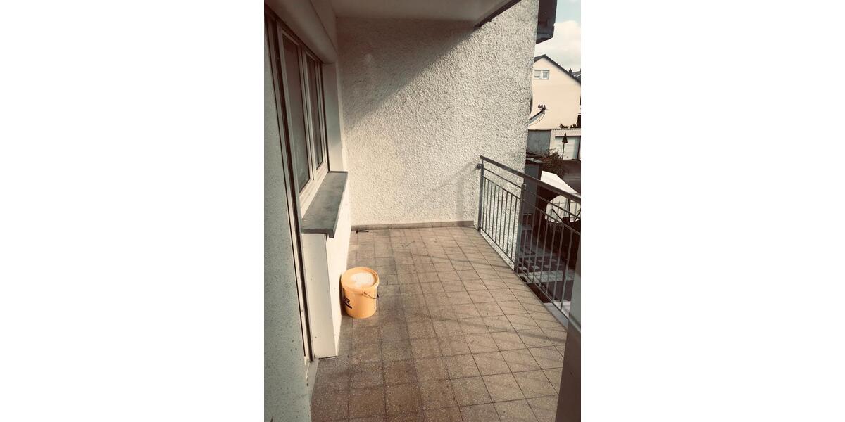 Etagenwohnung Gerlingen - 2.5 Zimmer, 60 m&sup2;, 1.150&euro; | Angebot:27583342