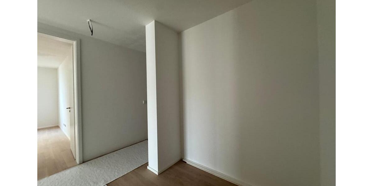 Erdgeschoßwohnung Esslingen am Neckar - 3 Zimmer, 146 m&sup2;, 2.750&euro; | Angebot:26727656