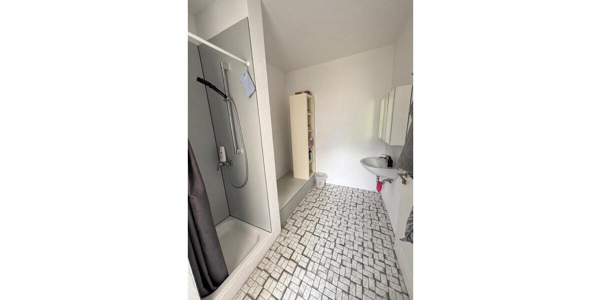 Etagenwohnung Ludwigsburg Oßweil - 1 Zimmer, 19 m&sup2;, 550&euro; | Angebot:27604919
