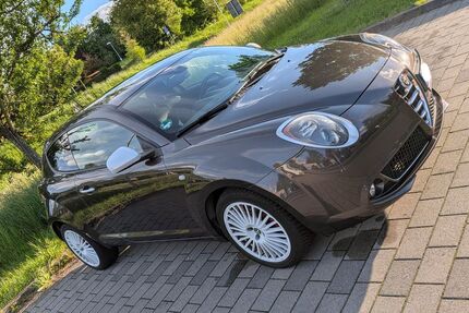 Alfa Romeo MiTo 75.327 km 6.250 &euro; Sindelfingen 71067
