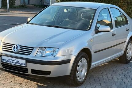 VW Bora 185.300 km 2.499 &euro; Metzingen 72555