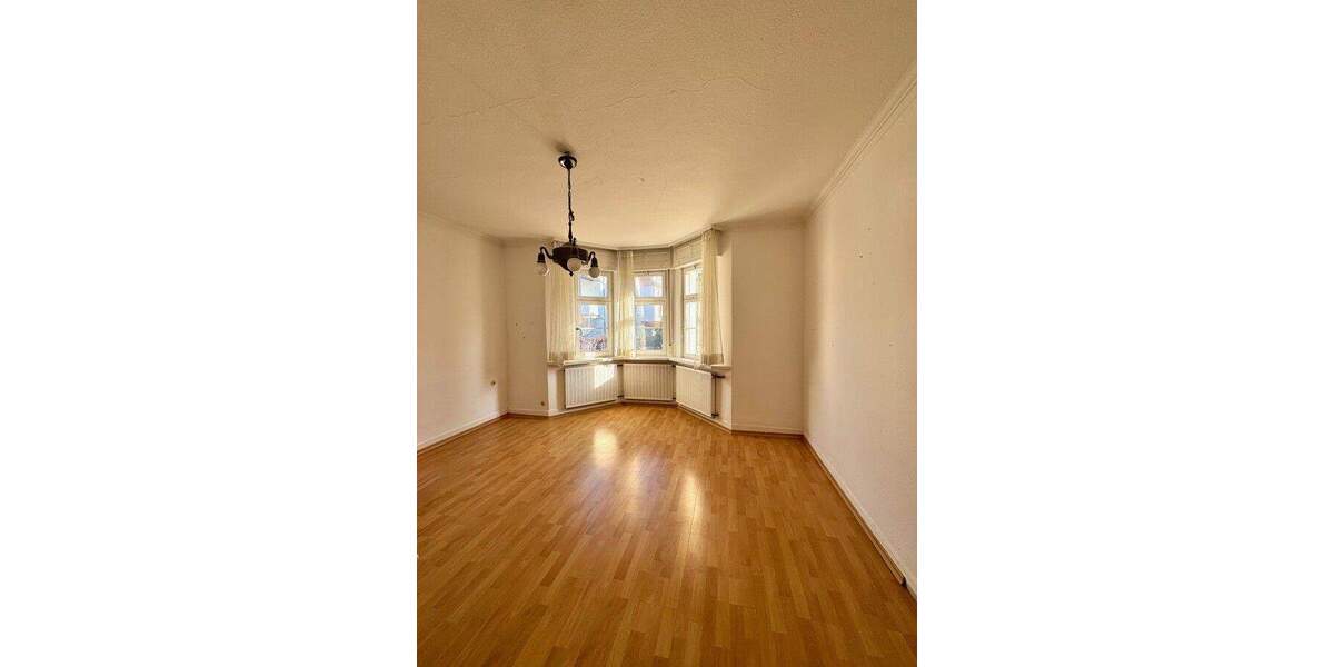 Mehrfamilienhaus, Wohnhaus Ludwigsburg West - 8 Zimmer, 185 m&sup2;, 595.000&euro; | Angebot:24596370