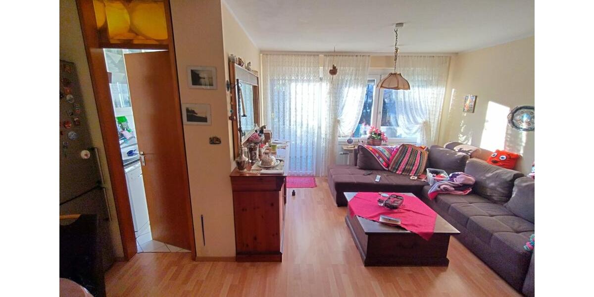 Etagenwohnung Esslingen am Neckar Pliensauvorstadt - 2 Zimmer, 47 m&sup2;, 170.000&euro; | Angebot:24742898