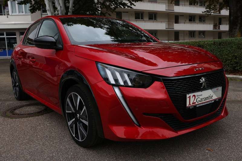 Peugeot 208 12.800 km 19.980 € Fellbach 70736