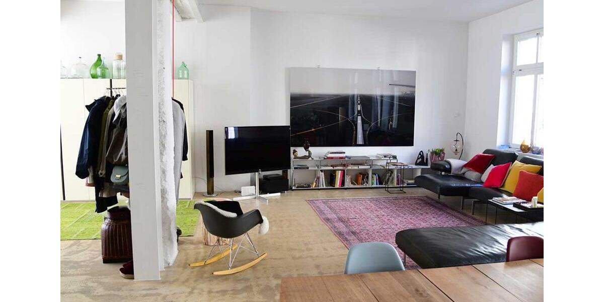 Loft 125 qm im Zentrum von Stuttgart Wohnen oder und Gewerbe 2 zimmer