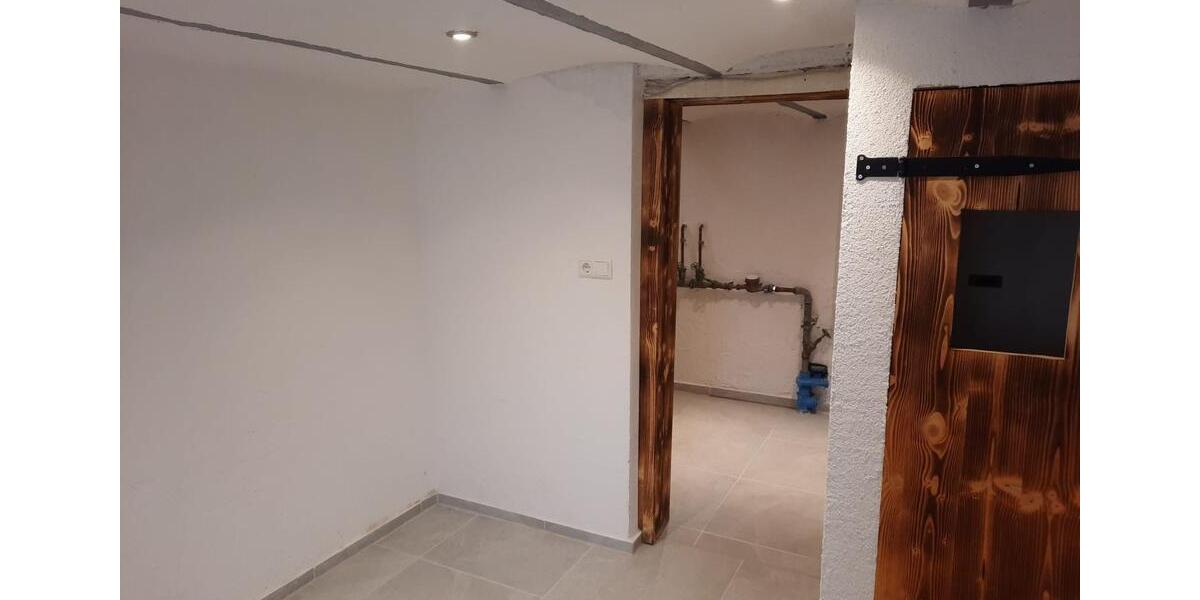 Einfamilienhaus Stuttgart Hedelfingen - 4 Zimmer, 60 m&sup2;, 1.300&euro; | Angebot:24665432