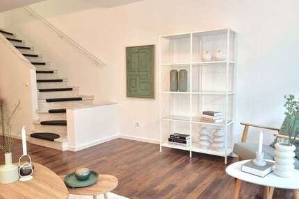 Haus zum Kaufen in Leinfelden-Echterdingen 739.000 € 113 m² 5 zimmer