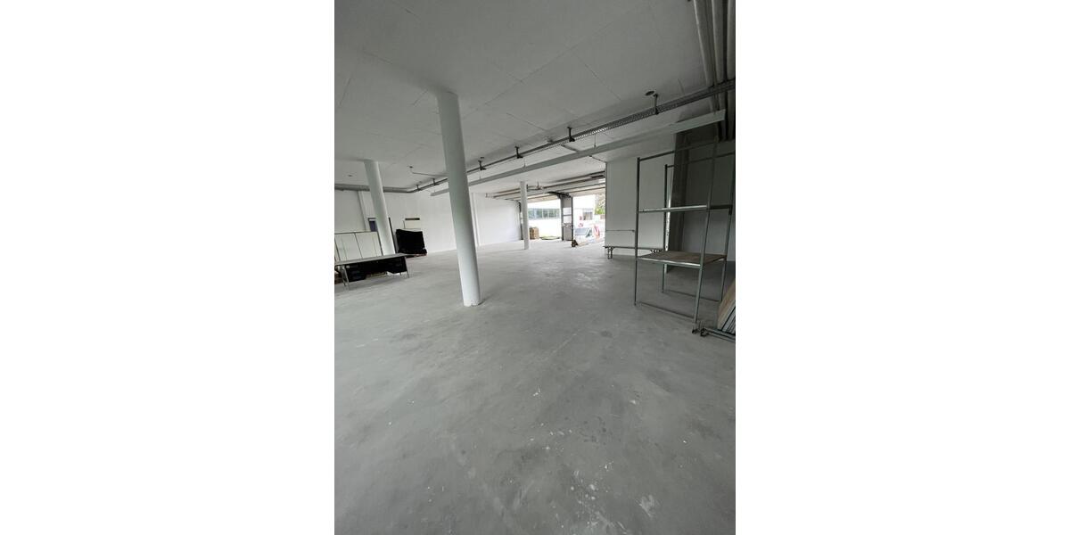 Gewerbeobjekt Ditzingen - 2.600&euro; | Angebot:25602638