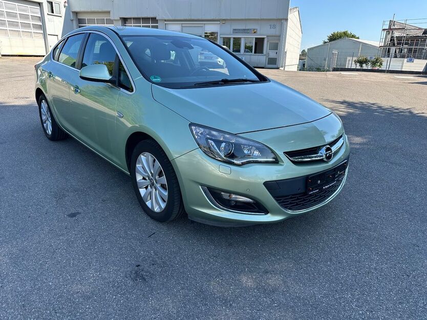 Opel Astra 37.000 km 8.950 € Möglingen/Ludwigsburg 71696