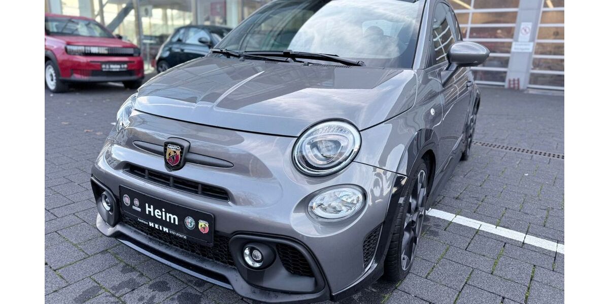 Abarth 500 2.506 km 32.300 € Tübingen 72072