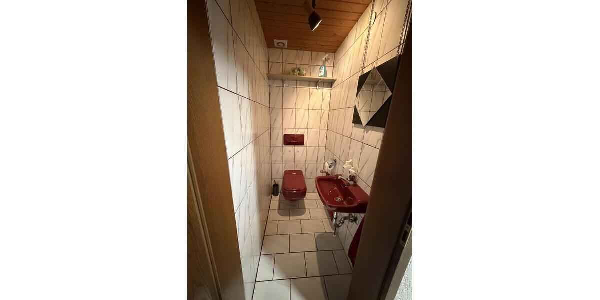 Einfamilienhaus Remseck am Neckar - 5.5 Zimmer, 120 m&sup2;, 395.000&euro; | Angebot:26013882