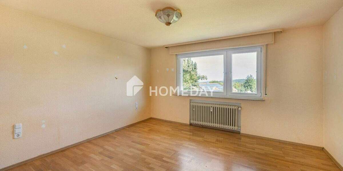 Mehrfamilienhaus, Wohnhaus Pforzheim Büchenbronn - 9 Zimmer, 335 m&sup2;, 849.000&euro; | Angebot:24825442