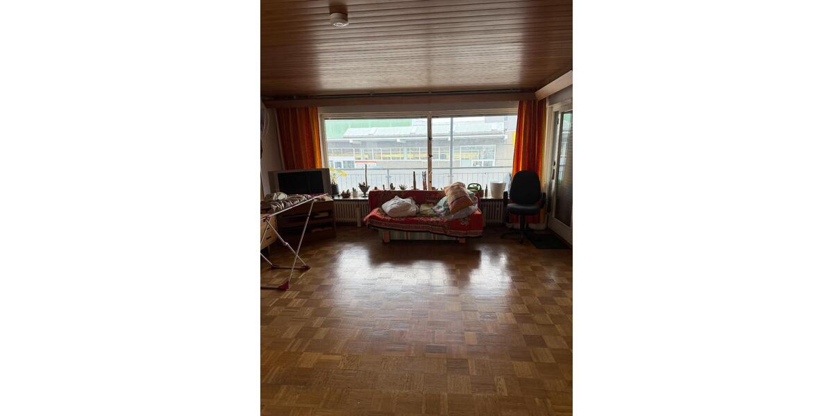 Hochparterre Fellbach Oeffingen - 1 Zimmer, 25 m&sup2;, 670&euro; | Angebot:24639703