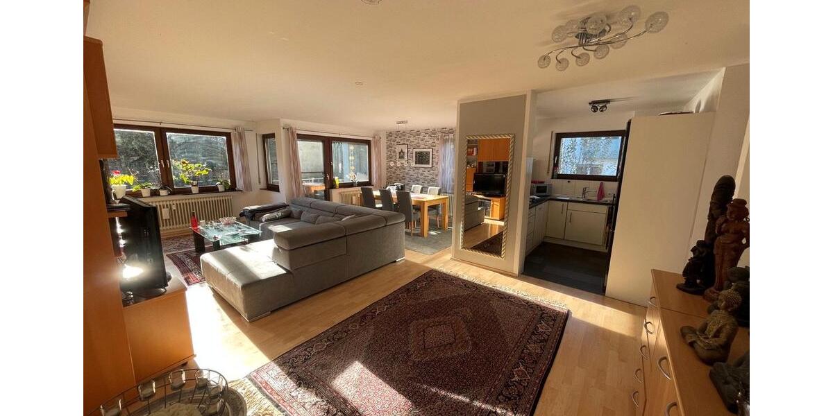 Etagenwohnung Weissach - 3.5 Zimmer, 83 m&sup2;, 299.000&euro; | Angebot:26626475