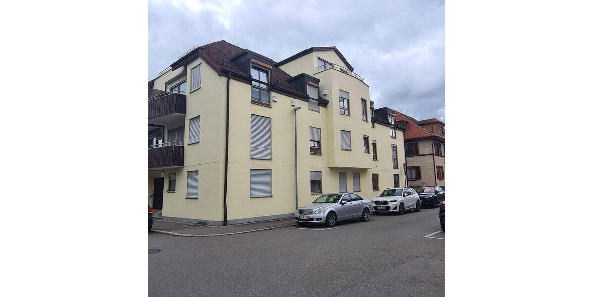 Etagenwohnung Reutlingen Südstadt - 2 Zimmer, 62 m&sup2;, 920&euro; | Angebot:26825019