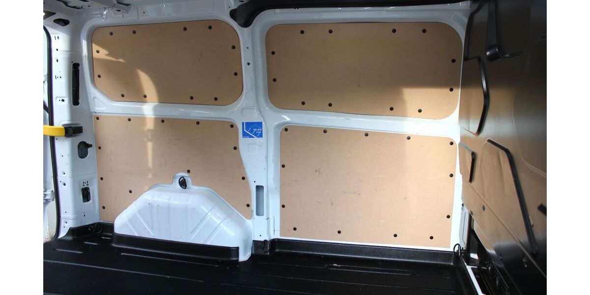 Ford Transit Custom 64.800 km 15.500 &euro; Sindelfingen 71065