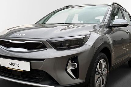 Kia Stonic 8.000 km 18.900 € Stuttgart 70469