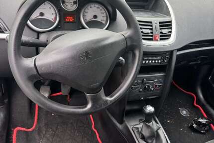 Peugeot 207 164.000 km 500 &euro; Magstadt 71106