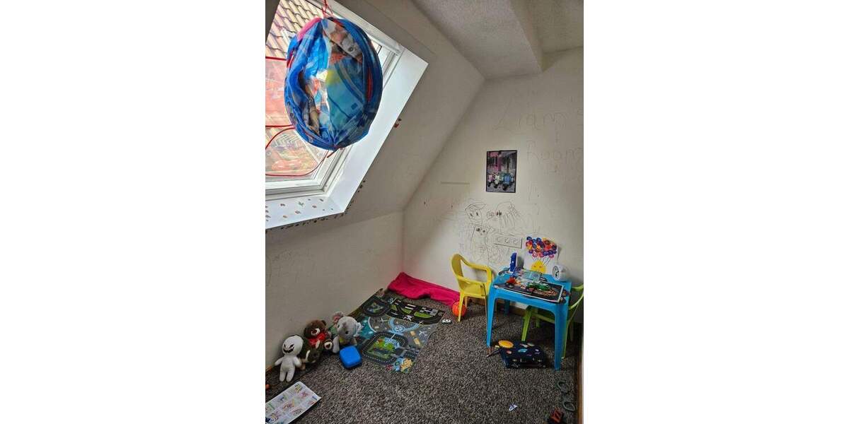 Mehrfamilienhaus, Wohnhaus Ditzingen Heimerdingen - 6 Zimmer, 140 m&sup2;, 349.000&euro; | Angebot:24779528