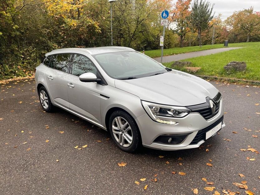 Renault Megane 99.210 km 10.499 € Stuttgart 70469
