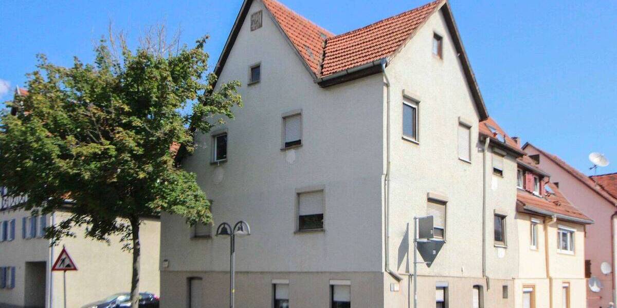 Doppelhaushälfte Stuttgart Weilimdorf - 7 Zimmer, 170 m&sup2;, 399.000&euro; | Angebot:26752527