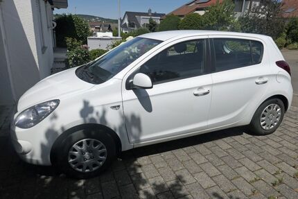 Hyundai i20 145.000 km 3.200 &euro; Reutlingen 72768