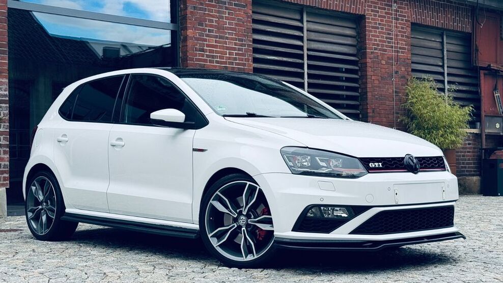 VW Polo 138.000 km 13.500 € Metzingen 72555