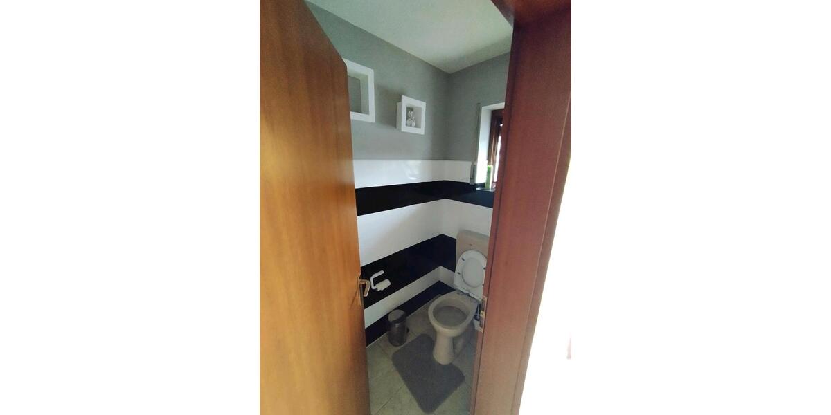 Doppelhaushälfte Wiernsheim - 5 Zimmer, 120 m&sup2;, 1.250&euro; | Angebot:27617807