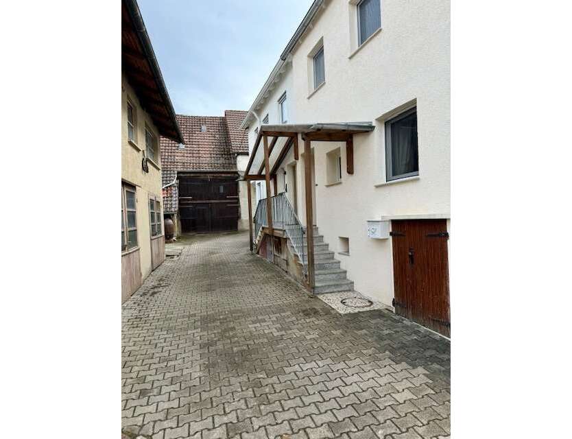 Einzelhandel in Ditzingen 615.000 € 200 m²