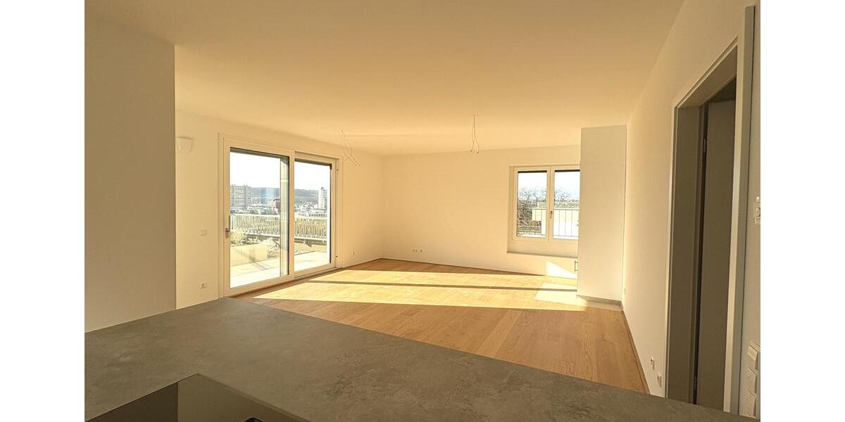 Dachgeschoßwohnung Leonberg - 3 Zimmer, 99 m&sup2;, 2.083&euro; | Angebot:23712851